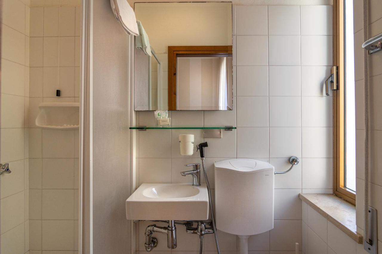 Brunella 3* Lido di Camaiore