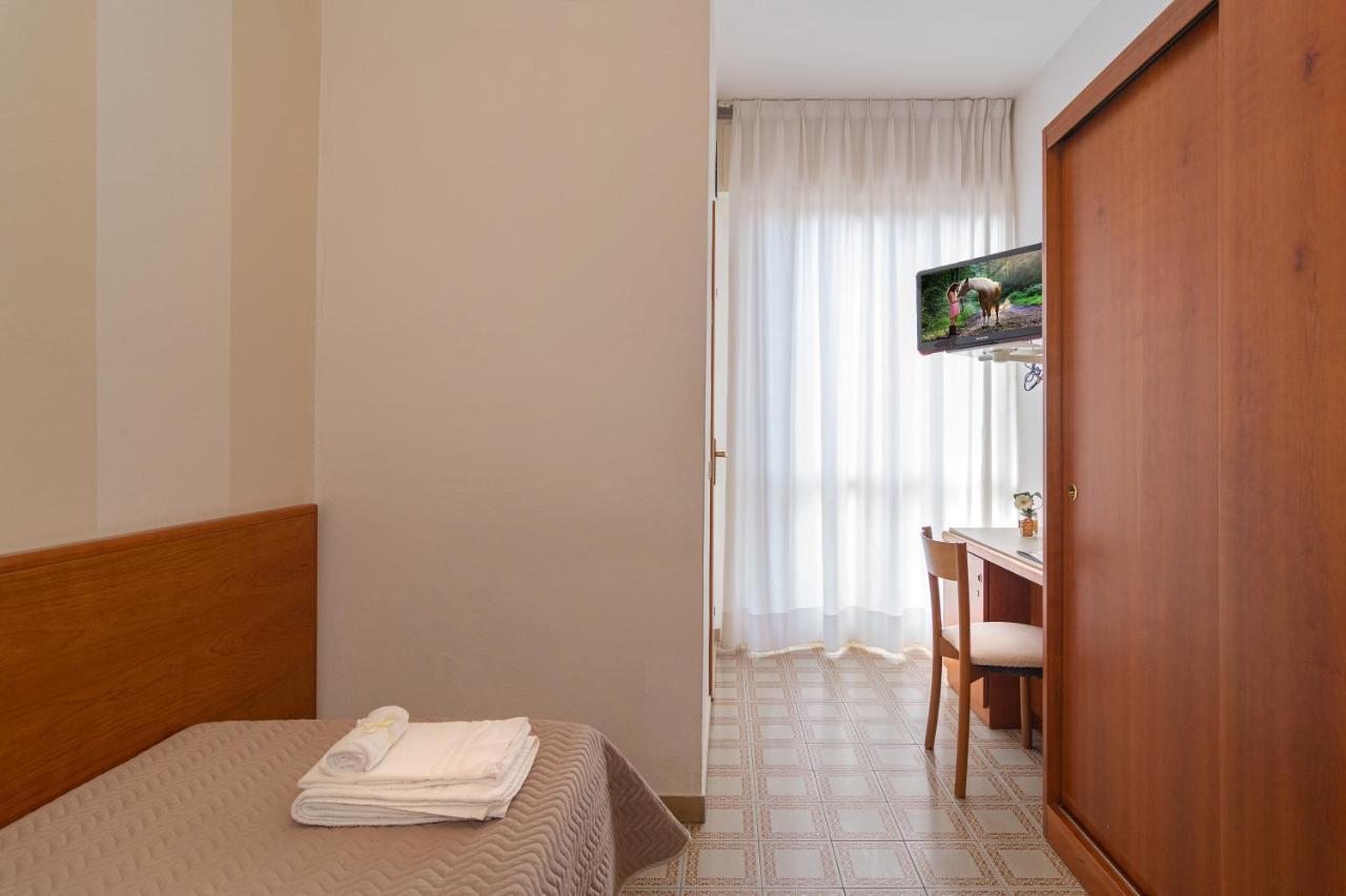 Hotel Brunella 3*
